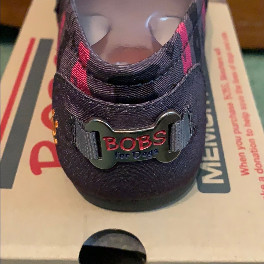 Bobs from Skechers dog print slip-ons - Picture 3 of 5